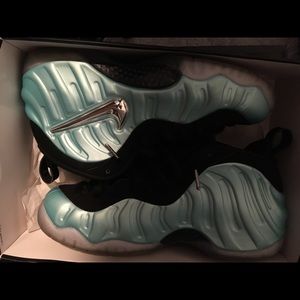 Foamposite island green